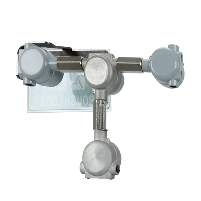 3-6W 耐圧防爆 LED 出口の非常灯の化学工業 IP66 はガソリンスタンドを防水します